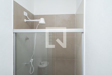 Banheiro de kitnet/studio para alugar com 1 quarto, 20m² em Rudge Ramos, São Bernardo do Campo