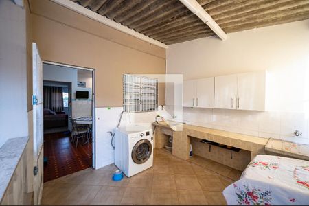 Casa à venda com 220m², 3 quartos e 3 vagasLavanderia