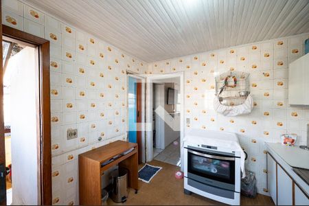 Casa à venda com 220m², 3 quartos e 3 vagasCozinha Casa 2