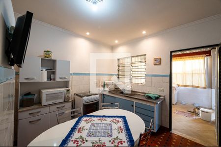 Casa à venda com 220m², 3 quartos e 3 vagasCozinha