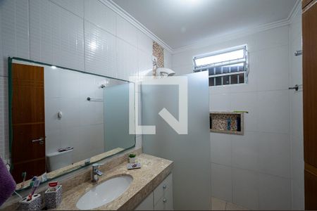 Casa à venda com 220m², 3 quartos e 3 vagasBanheiro Social