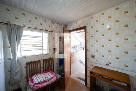 Casa à venda com 220m², 3 quartos e 3 vagasCozinha Casa 2