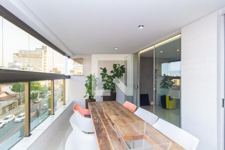 Sala de apartamento para alugar com 4 quartos, 160m² em Palmares, Belo Horizonte