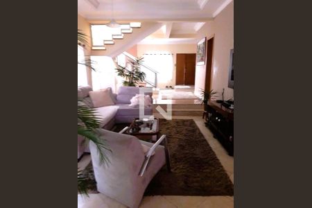 Casa à venda com 4 quartos, 360m² em City Bussocaba, Osasco
