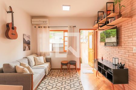 Sala de casa à venda com 2 quartos, 130m² em Brooklin Paulista, São Paulo