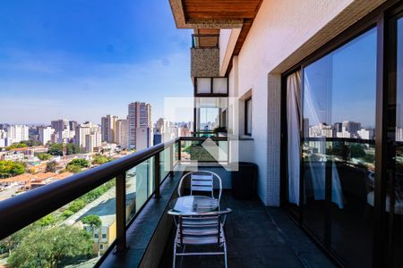 Varanda  de apartamento à venda com 3 quartos, 117m² em Mirandópolis, São Paulo
