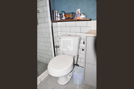 Apartamento à venda com 87m², 2 quartos e 1 vaga Apartamento à venda com 87m², 2 quartos e 1 vagaBanheiro 2