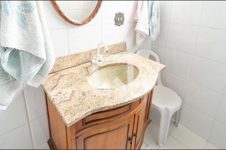 Apartamento à venda com 90m², 3 quartos e 1 vaga Apartamento à venda com 90m², 3 quartos e 1 vagaBanheiro Social
