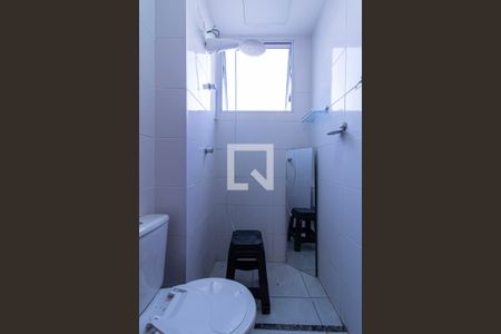 Apartamento para alugar com 41m², 2 quartos e 1 vaga Apartamento para alugar com 41m², 2 quartos e 1 vagaBanheiro