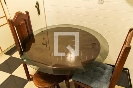 Apartamento à venda com 91m², 2 quartos e 1 vagaCozinha