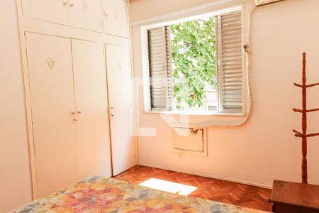 Apartamento à venda com 91m², 2 quartos e 1 vagaQuarto 2