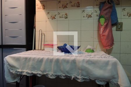 Apartamento para alugar com 70m², 2 quartos e 1 vagaCozinha 