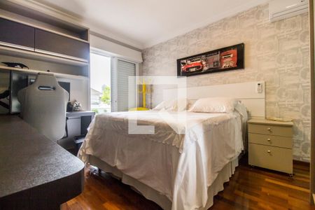 Casa de condomínio à venda com 530m², 4 quartos e 6 vagasSuíte 2