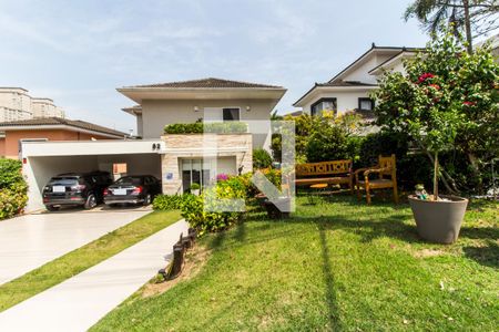 Casa de condomínio à venda com 530m², 4 quartos e 6 vagasGaragem