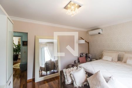 Casa de condomínio à venda com 530m², 4 quartos e 6 vagasSuíte 3