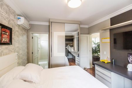 Casa de condomínio à venda com 530m², 4 quartos e 6 vagasSuíte 2