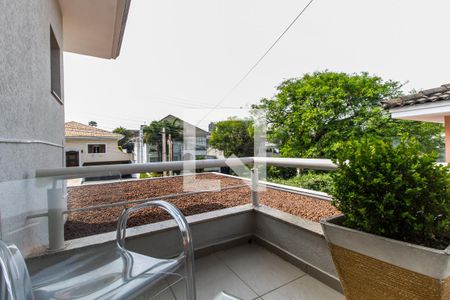 Casa de condomínio à venda com 530m², 4 quartos e 6 vagasVaranda