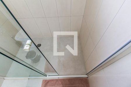 Casa de condomínio à venda com 530m², 4 quartos e 6 vagasDetalhe do Banheiro da Suite