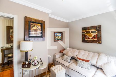 Casa de condomínio à venda com 530m², 4 quartos e 6 vagasSala de TV