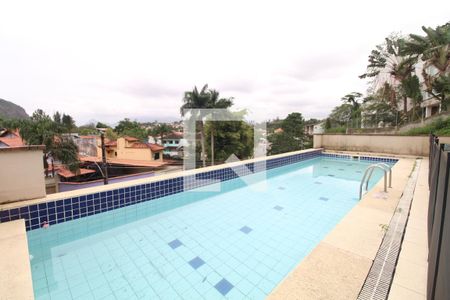 Casa de condomínio à venda com 400m², 4 quartos e 5 vagasÁrea externa - Piscina