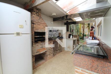 Casa de condomínio à venda com 400m², 4 quartos e 5 vagasÁrea externa -Churrasqueira