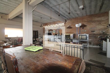 Casa de condomínio à venda com 400m², 4 quartos e 5 vagasÁrea gourmet