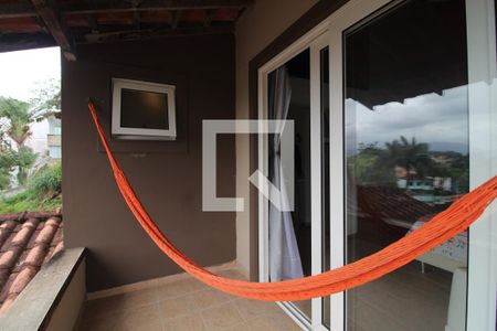 Casa de condomínio à venda com 400m², 4 quartos e 5 vagasVaranda da Suíte 2