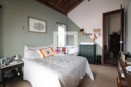 Casa de condomínio à venda com 400m², 4 quartos e 5 vagasSuíte 1