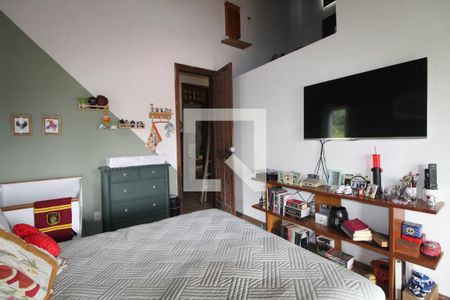 Casa de condomínio à venda com 400m², 4 quartos e 5 vagasSuíte 1