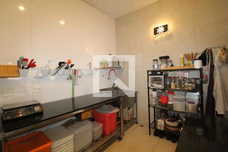 Casa de condomínio à venda com 400m², 4 quartos e 5 vagasÁrea gourmet