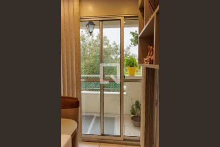 Apartamento para alugar com 75m², 3 quartos e 1 vaga Apartamento para alugar com 75m², 3 quartos e 1 vagaVaranda