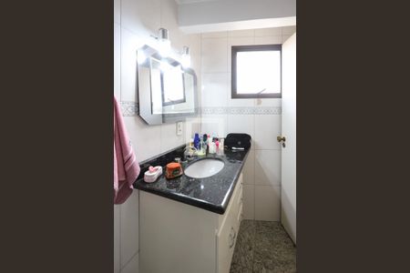 Apartamento à venda com 100m², 3 quartos e 1 vagaBanheiro da Suíte 1