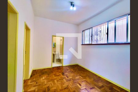Sala  de apartamento para alugar com 2 quartos, 47m² em Jardim Botânico, Rio de Janeiro