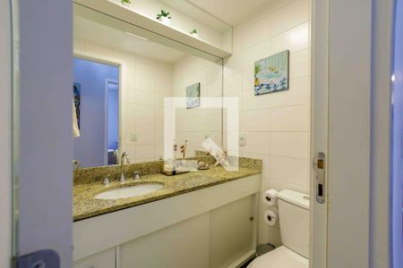 Apartamento à venda com 78m², 2 quartos e 1 vagaBanheiro Social