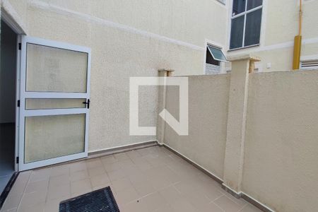 Apartamento para alugar com 48m², 2 quartos e 1 vagaQuintal - Área de Serviço