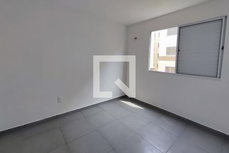 Quarto 2 de apartamento para alugar com 2 quartos, 48m² em Jardim Esmeraldina, Campinas