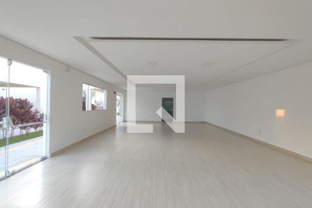 Apartamento para alugar com 48m², 2 quartos e 1 vaga Apartamento para alugar com 48m², 2 quartos e 1 vagaÁrea comum - Salão de festas