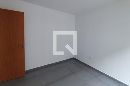 Quarto 2 de apartamento para alugar com 2 quartos, 48m² em Jardim Esmeraldina, Campinas