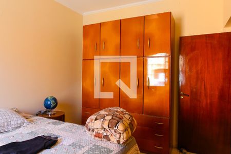 Casa à venda com 200m², 2 quartos e 3 vagasQuarto 1