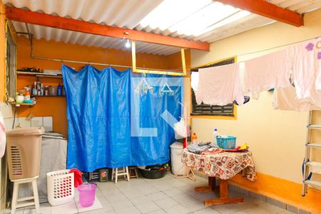 Casa à venda com 200m², 2 quartos e 3 vagasÁrea de Serviço