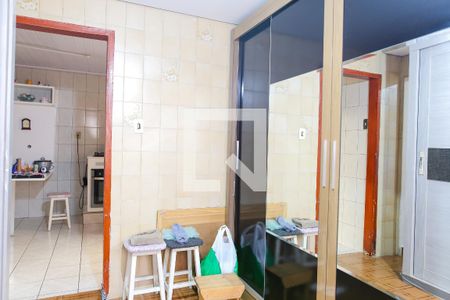 Casa à venda com 200m², 2 quartos e 3 vagasEscritorio