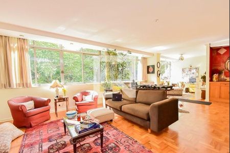 Apartamento à venda com 216m², 3 quartos e 2 vagas