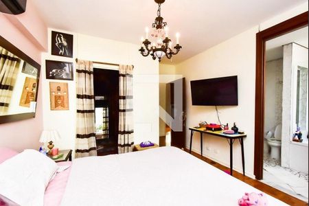 Apartamento à venda com 216m², 3 quartos e 2 vagas