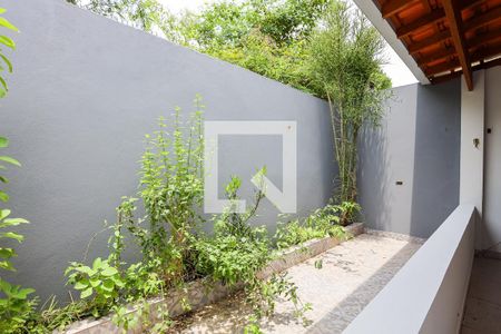 Varanda - jardim de casa para alugar com 3 quartos, 110m² em Jardim Colibri, Cotia