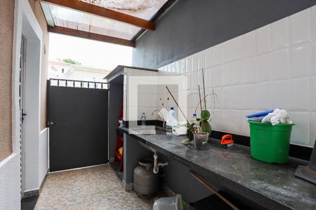 Casa para alugar com 110m², 3 quartos e 2 vagasÁrea externa