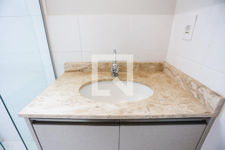Casa para alugar com 110m², 3 quartos e 2 vagasBanheiro social - detalhes