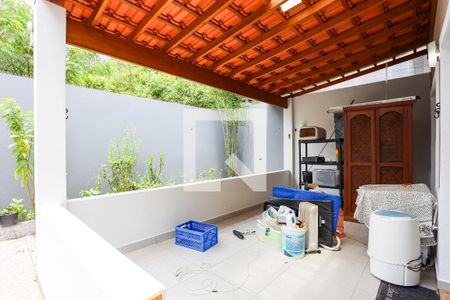 Casa para alugar com 110m², 3 quartos e 2 vagasVaranda