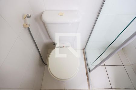 Suíte - banheiro - detalhes de casa para alugar com 3 quartos, 110m² em Jardim Colibri, Cotia