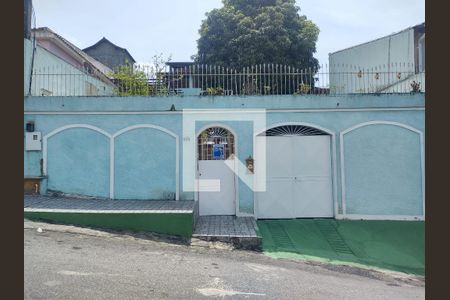 Casa para alugar com 229m², 5 quartos e 2 vagasFachada