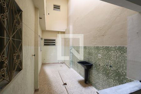 Casa para alugar com 229m², 5 quartos e 2 vagasÁrea de Serviço